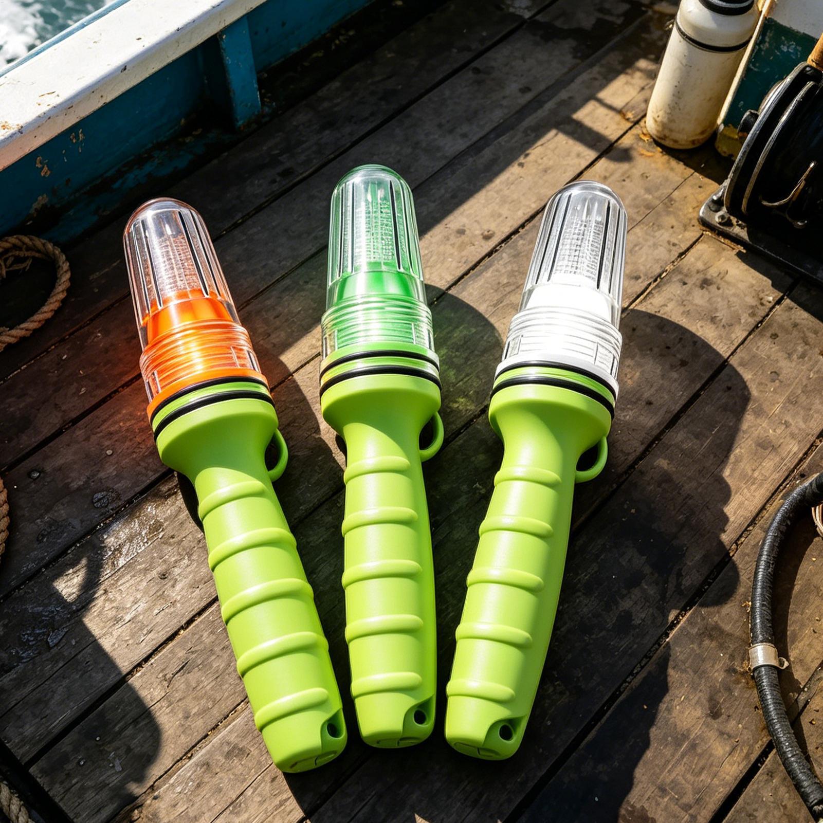 Boat Safety Kit 3 Pieces Seepa - đánh giá và giá Signal Flare Kit